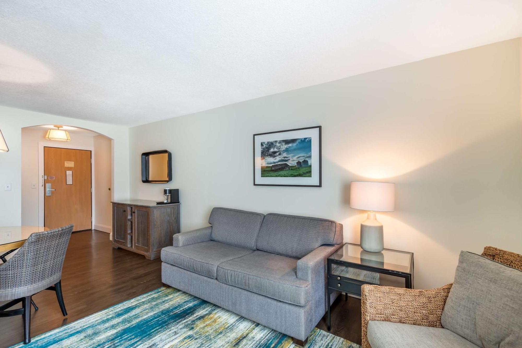 Best Western Plus University Park Inn & Suites Ames Bagian luar foto