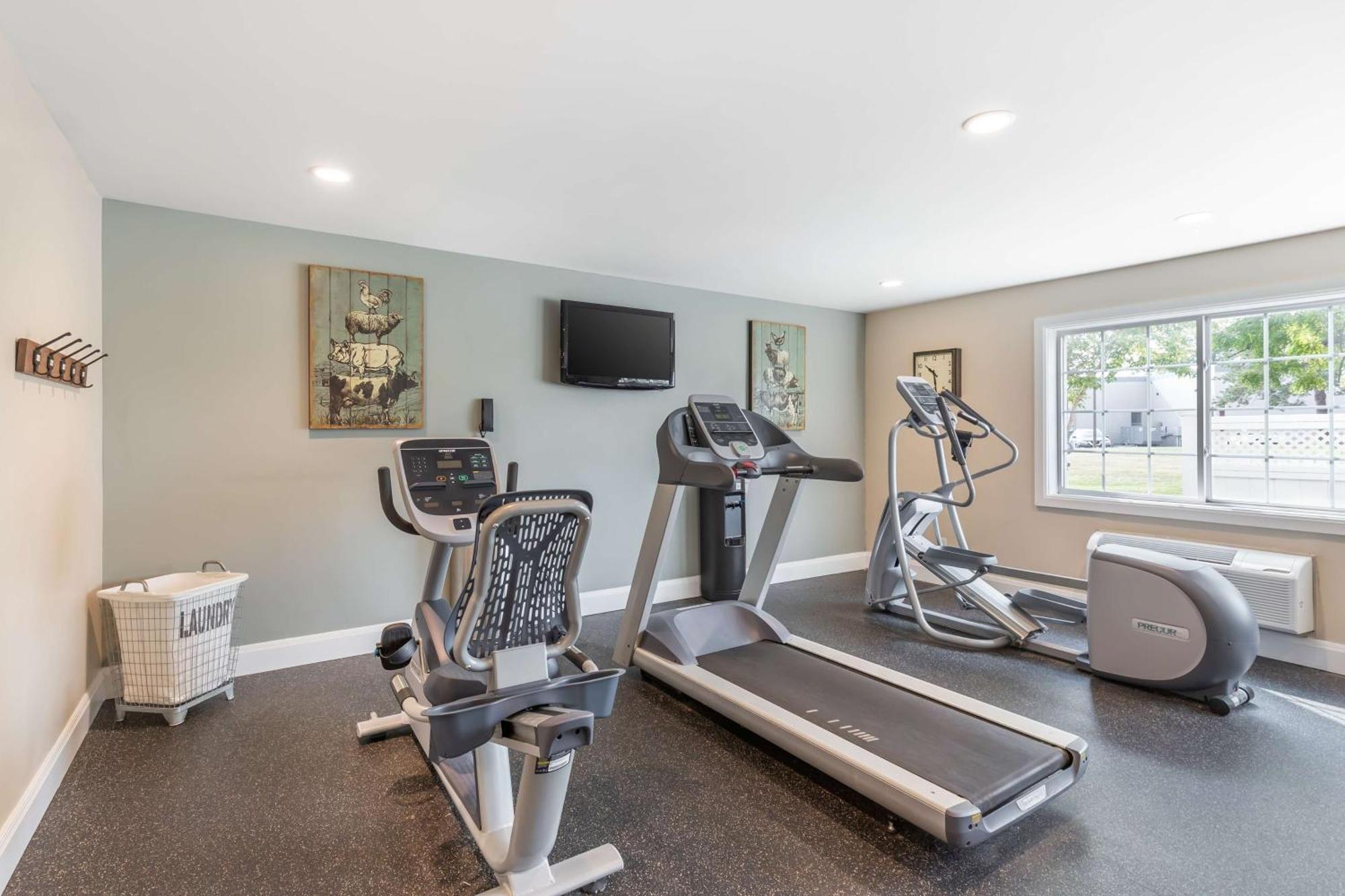 Best Western Plus University Park Inn & Suites Ames Bagian luar foto