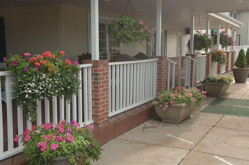 Best Western Plus University Park Inn & Suites Ames Bagian luar foto